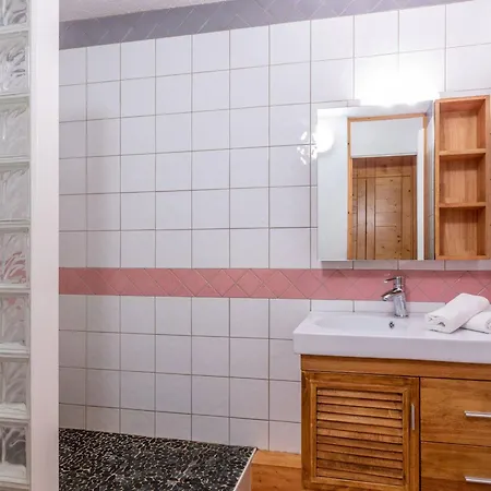 Duplex Cosy 2 Chambres, Balcon, Proche Commerces Et Remontees, Accepte Animaux - Fr-1-356-362 *